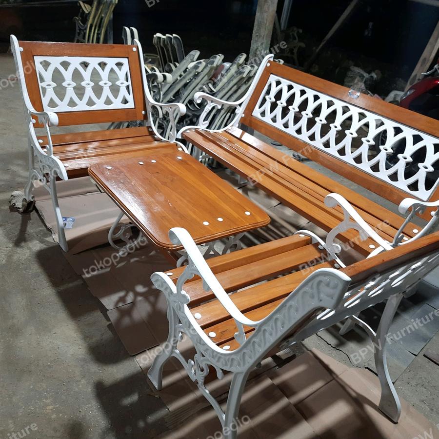 450b3736-9394-4637-a6d7-3e21596dfcc2