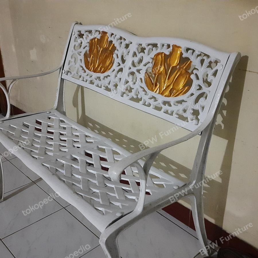 a762fc2e-0084-4da5-8b7a-6325a03f49e2